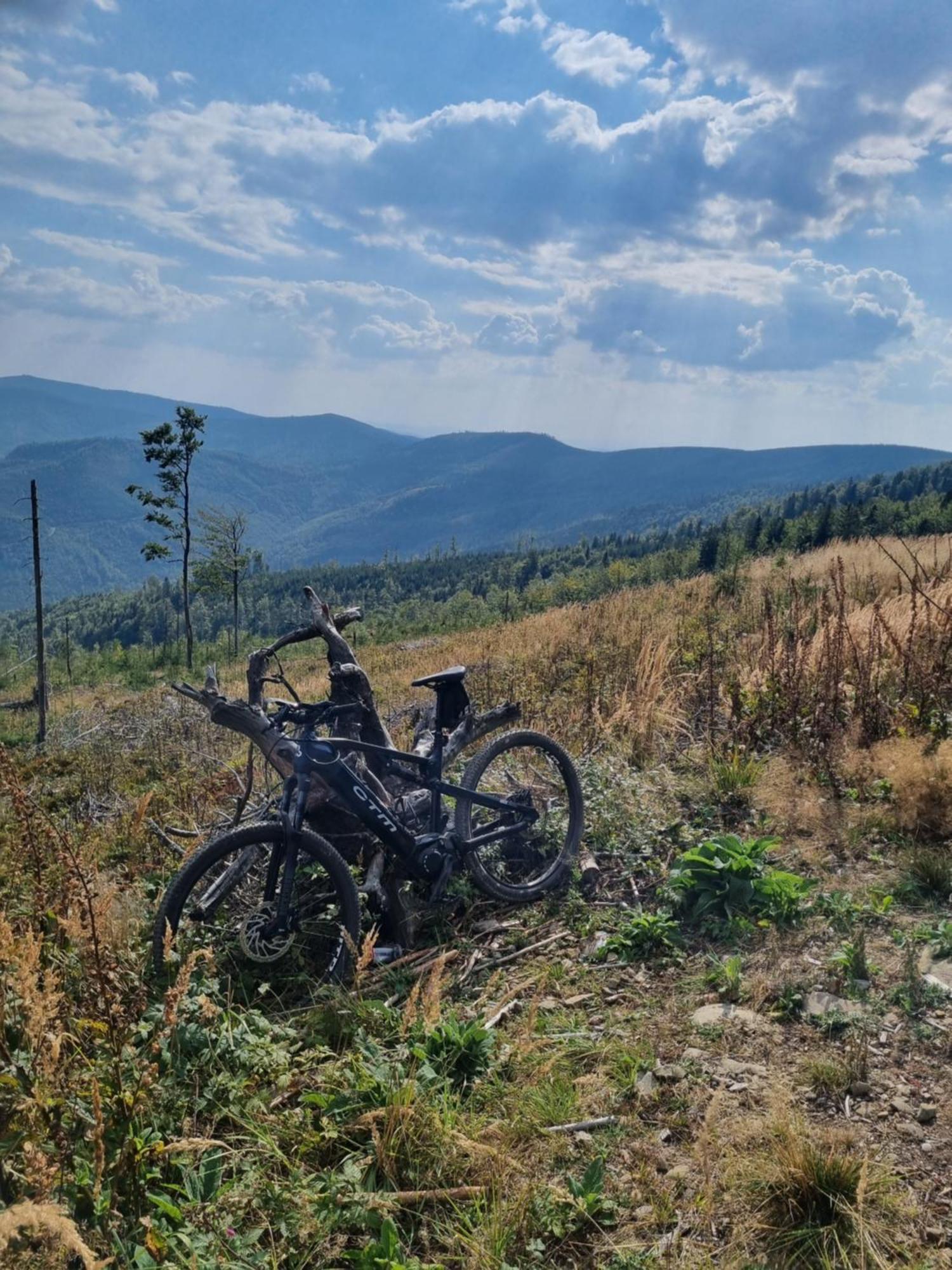 Apartament Elbrus Czyrna Szczyrk Wypozyczalnia Rowerow E-Bike Czyrna Szkola Narciarska & Wypozyczalnia Ski Serwis Exteriér fotografie